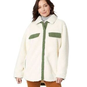 Vineyard Vines Cream and Green Teddy Jacket | Size: XS
